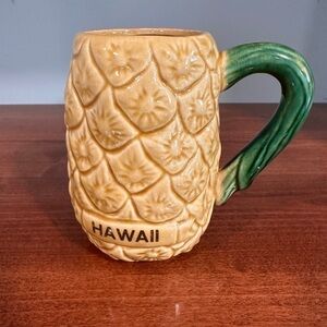 Vintage Hawaii Pineapple Ceramic Mug Stein Yellow.